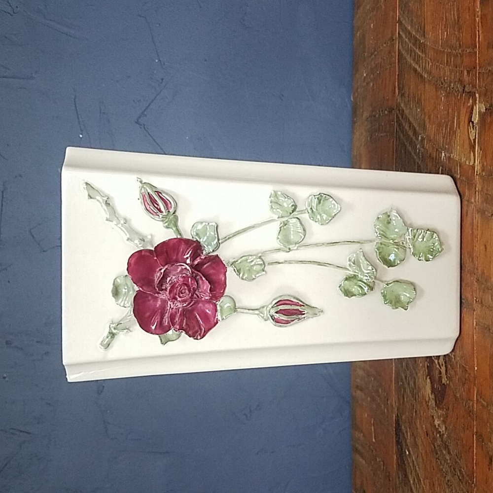 Claire Lerner Porcelain Hand Painted 3D Iridescent Red/Pink Rose Vase